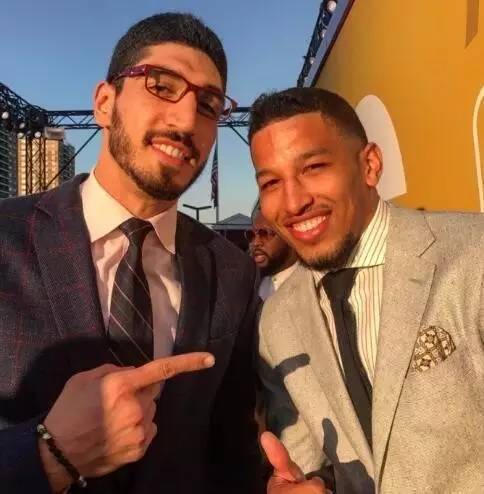 更是神经肌 更是神经肌