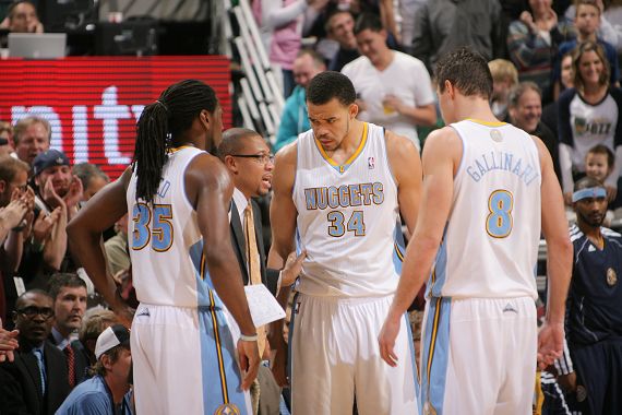 VP被盯着 VP被盯着